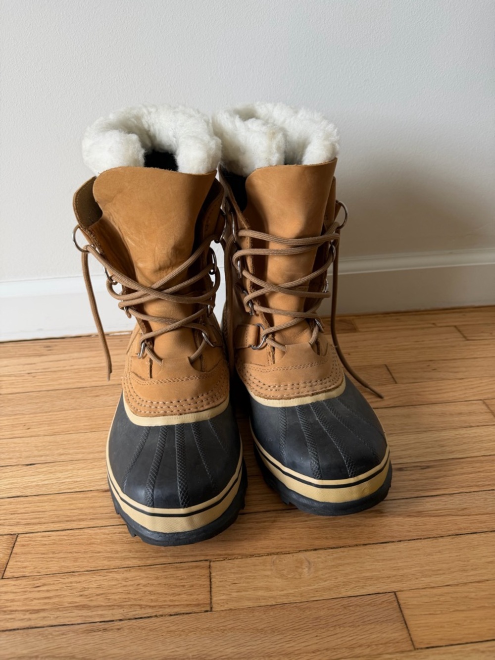 Sorel Caribou Waterproof Brown and Black Winter Boots with White Fleece Lining